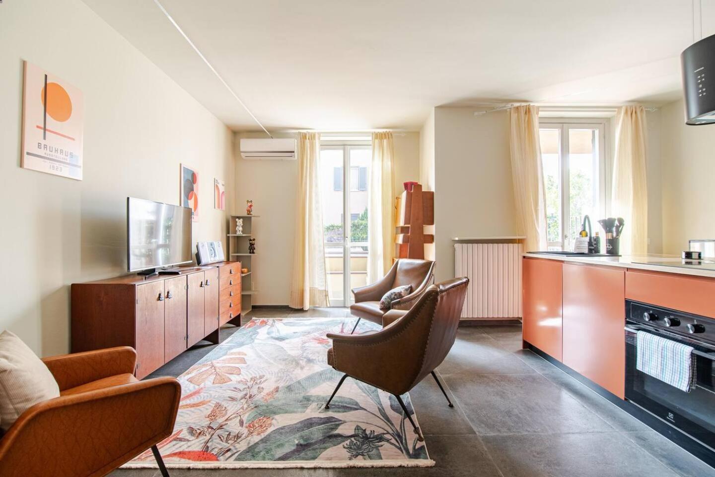 Ferienwohnung 33 Borgo Ticino Lux Free Parking & Private Garden Pavia Exterior foto